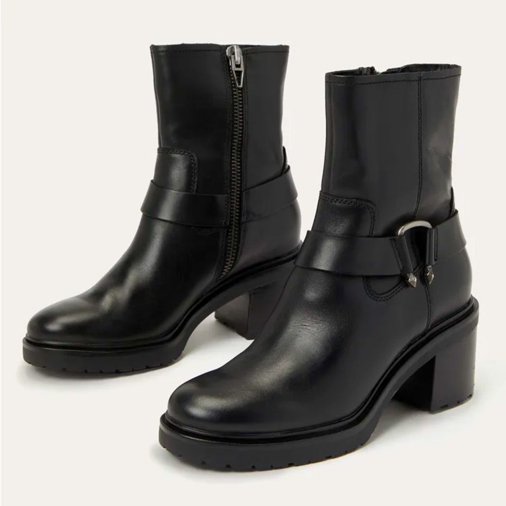 Camros Black Leather Mid-Calf Moto Boots size 8.5